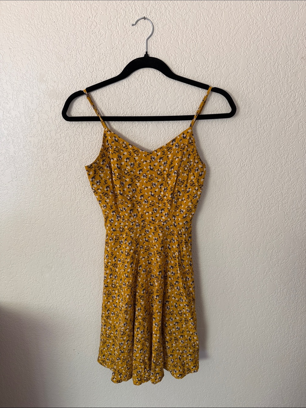 (4 for 20) Old Navy Yellow Floral Spaghetti-Strap Mini Dress